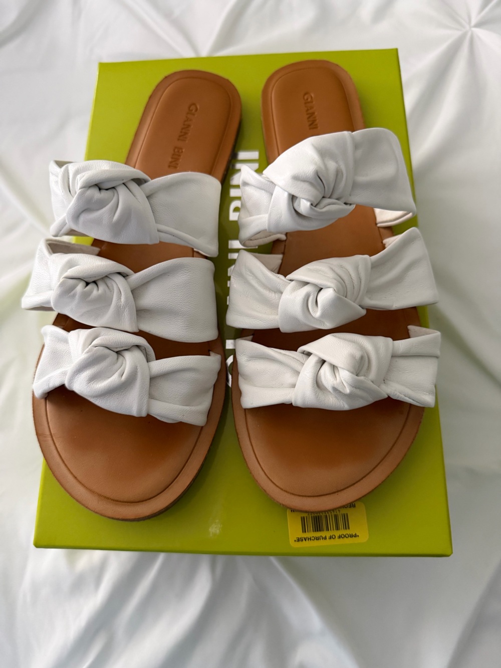 Gianni Bini White Triple-Knot Slide Sandals. Excellent condition